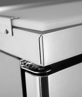 3 DOOR PIZZA PREP TABLE FRIDGE 2362 MM MPF8203